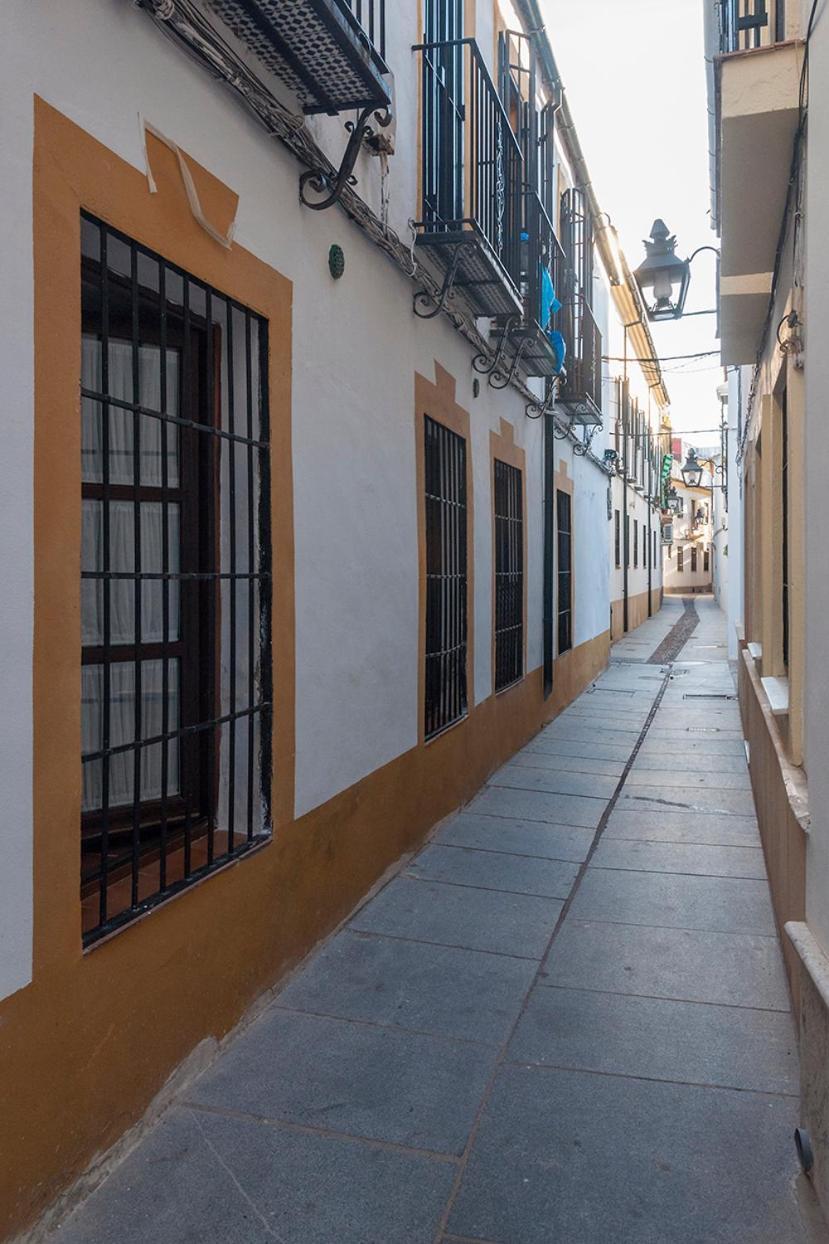 Horno24, Alojamiento Con Patio Andaluz, Tipico De Кордова Экстерьер фото